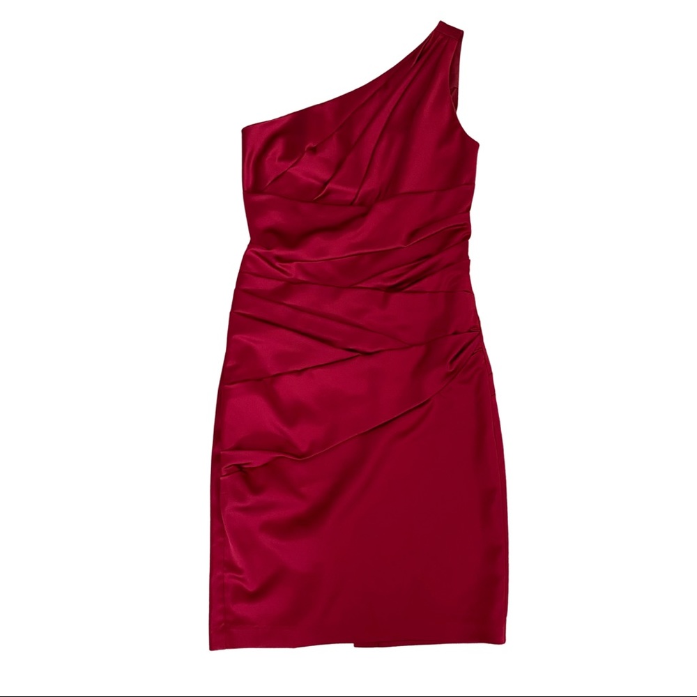 One-Shoulder Formal Dress
